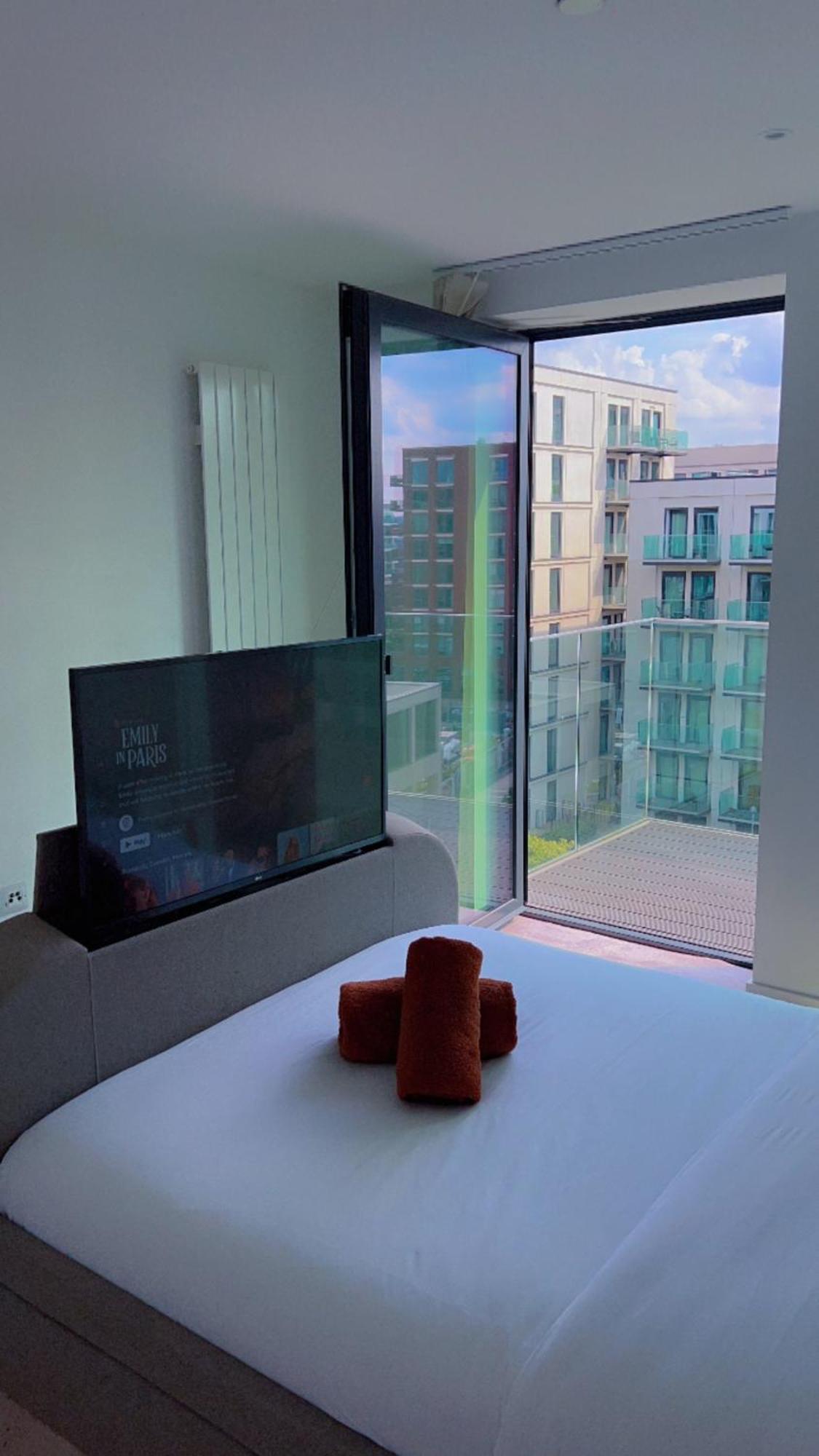 Ds Rentals - Entire 1 Bedroom Apartment London Ngoại thất bức ảnh